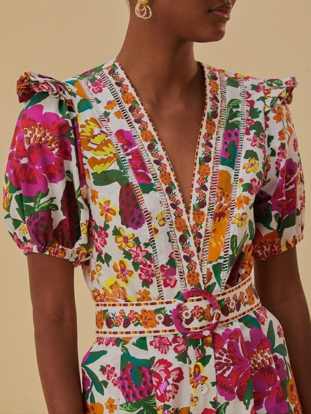 Farm Rio Stretch Strawberry Romper. XL